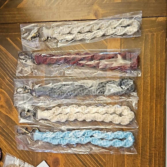 Braided wristlet strap or keychain. Choose your color! - Picture 1 of 1